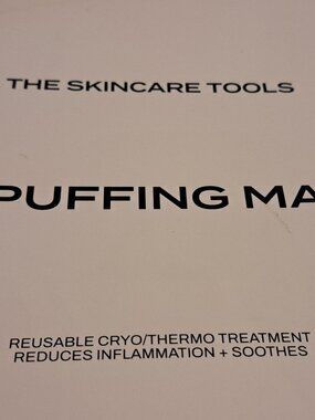 THE SKINCARE TOOLS DEPUFFING DUAL-FUNCTIONING FACE MASK